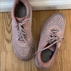 Hoka Pink Athletic Shoes Breathable Mesh Low-Top
